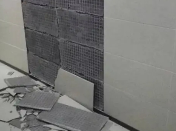 北戴河瓷砖空鼓维修公司分享下北戴河墙砖松动维修的知识
